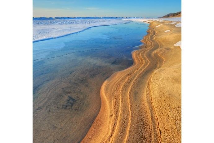 Photo of lake shoreline